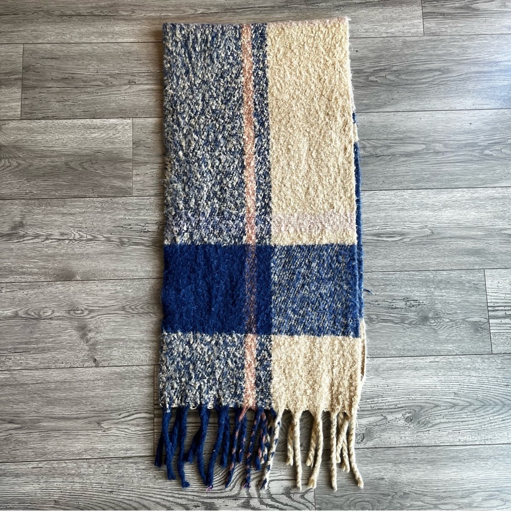 Women’s Navy Blue, Light Pink, & Cream Thick Scarf with Fringe Tassels
